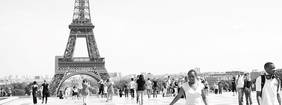 1 of 1, Students in front of Eiffel Tower